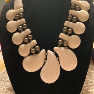 Elegant Cream Statement Necklace